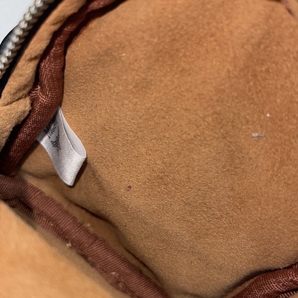 📦SOLD📦MCM Backpack Charm in Visetos - Picture 15 of 16